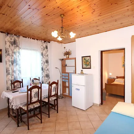 Giorgia Apartament *