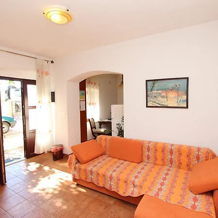 Giorgia Apartment